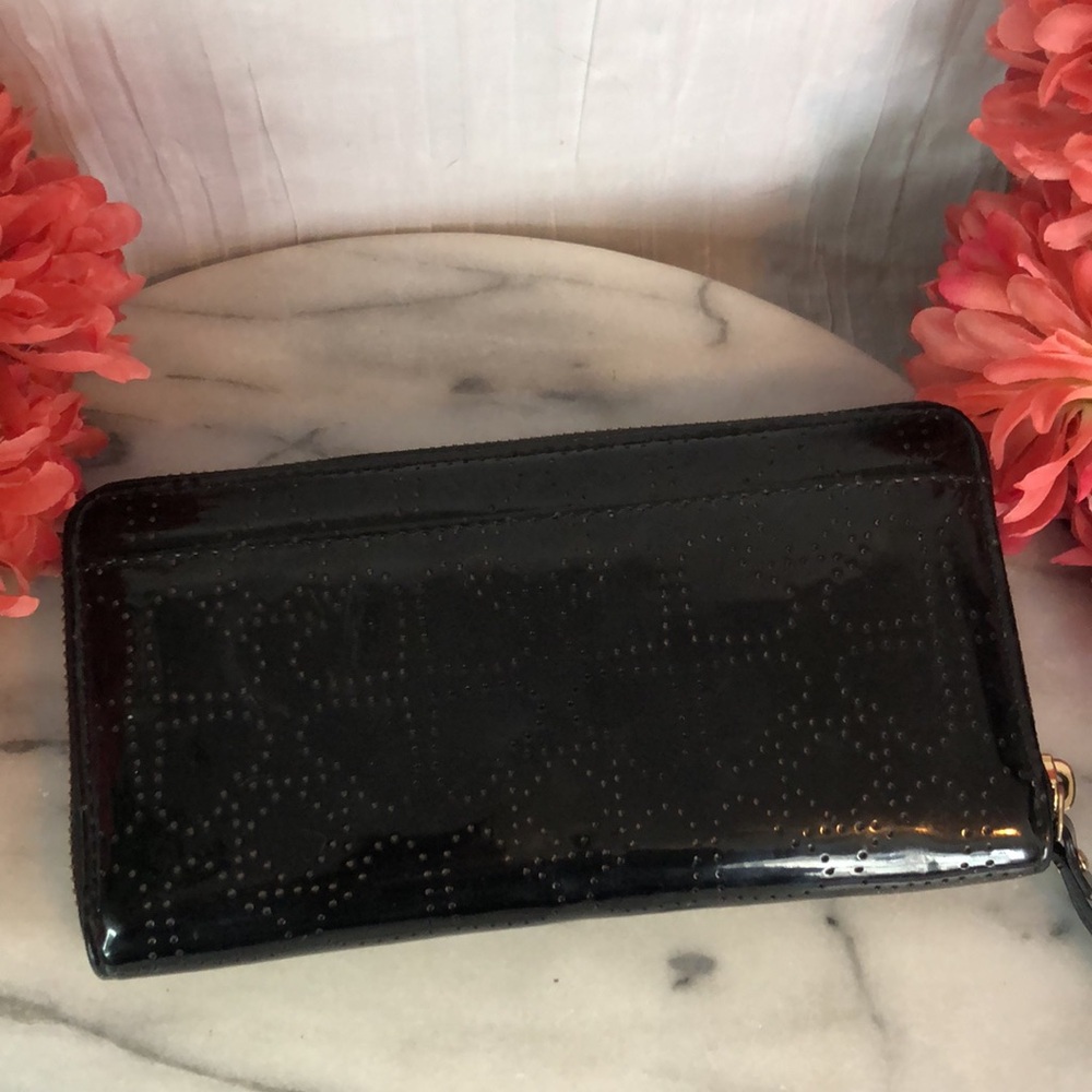 KATE SPADE black patent leather polka dot zip around accordion wallet wristlet - Picture 5 of 16